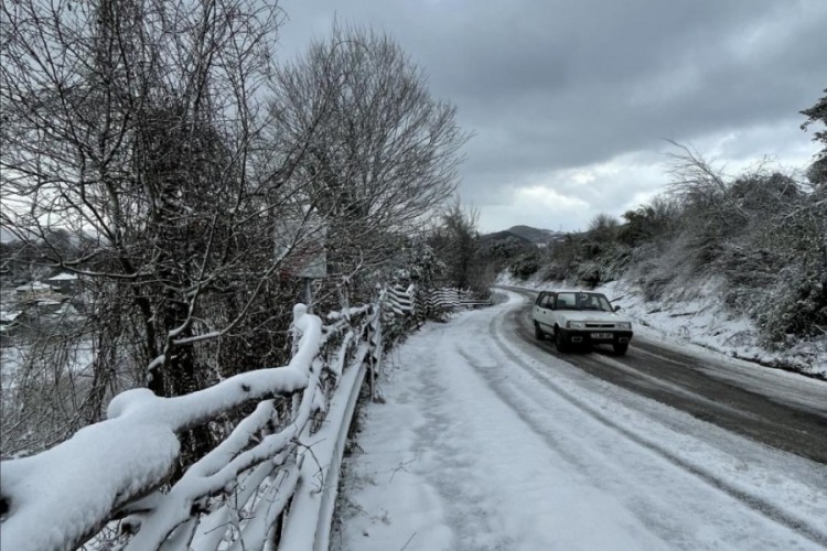 Bartın'da kamu çalışanlarına kar tatili