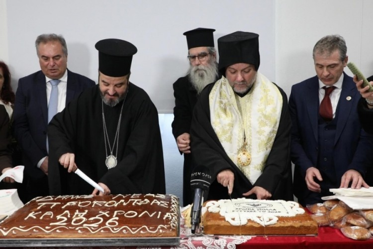 Bursa'da Hıristiyan topluluğu denizden ha&ccedil; &ccedil;ıkardı