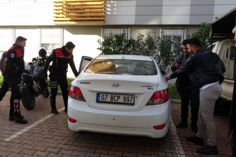 Ağabey cinayetine 2 tutuklama