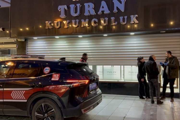 &Ccedil;anakkale'de milyonluk vurgunda kuyumcu tutuklandı
