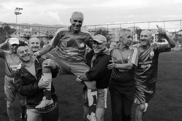 T&uuml;rk amat&ouml;r futbolunun sembol isimlerinden Hatay Yurdakul vefat etti
