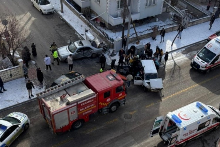 Karı kocayı birbirinden ayıran kazada kadın hayatını kaybetti