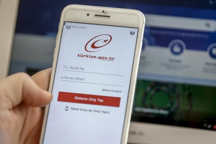 N&uuml;fus hizmetlerinde rekor: e-Devlet'te 158 milyon işlem