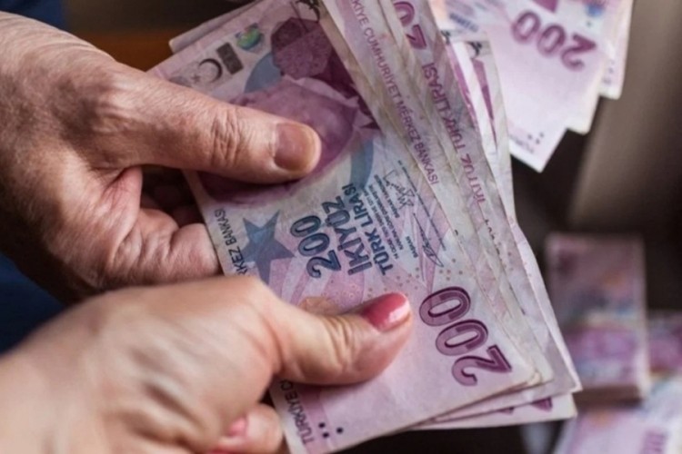 En d&uuml;ş&uuml;k emekli maaşı g&ouml;r&uuml;şmeleri bug&uuml;n başlıyor