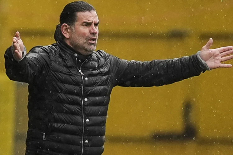 Iğdır FK'da İbrahim &Uuml;z&uuml;lmez ile yollar ayrıldı