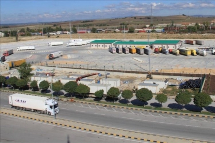 G&uuml;venli tır park alanları AB kriterlerine uyum sağlayacak