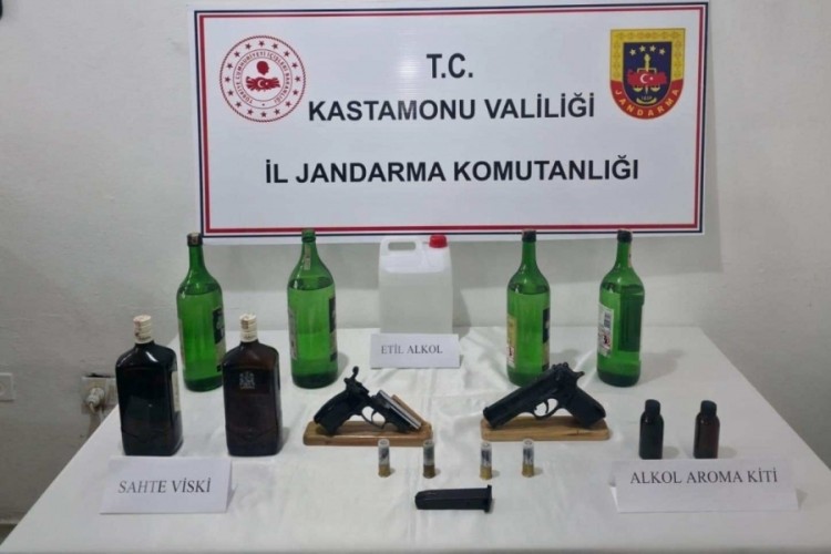 Kastamonu'da sahte i&ccedil;i operasyonu: 4 g&ouml;zaltı