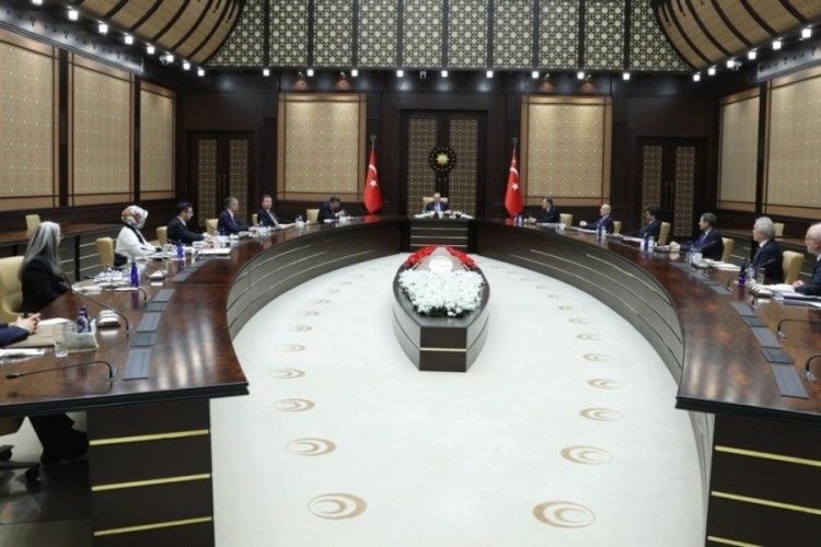 Cumhurbaşkanı Erdoğan, Cumhurbaşkanlığı Politika Kurullarının başkanvekillerini kabul etti