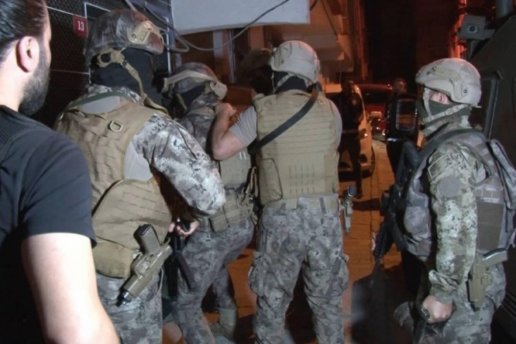 İspanya'da 10 ton uyuşturucu ele geçirilmişti, İstanbul'daki soruşturmada 10 tutuklama