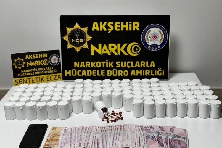 Akşehir'de uyuşturucu operasyonu: 5 bin 500 hap ele ge&ccedil;irildi