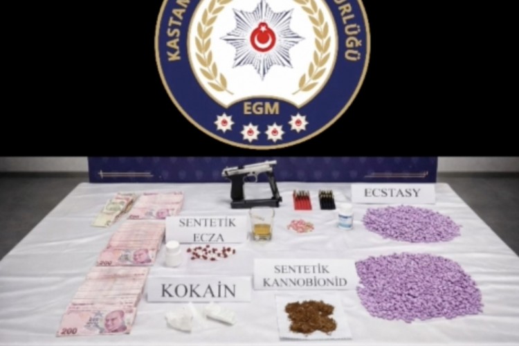 Kastamonu'daki uyuşturucu operasyonu! Yakalandılar...