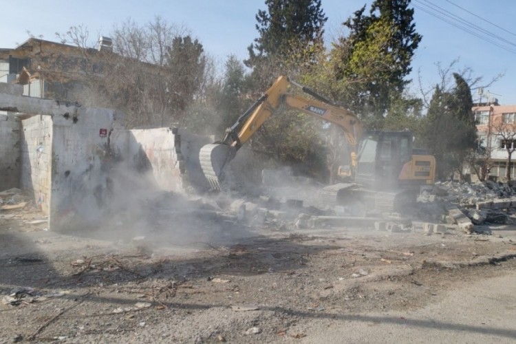 Kente 47 yıldır hizmet eden sanayi sitesi yıkılıyor