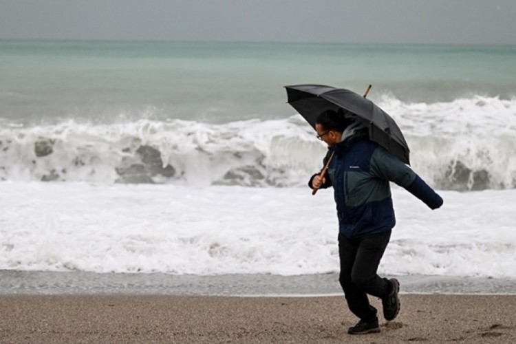 Meteorolojiden Antalya i&ccedil;in sağanak uyarısı