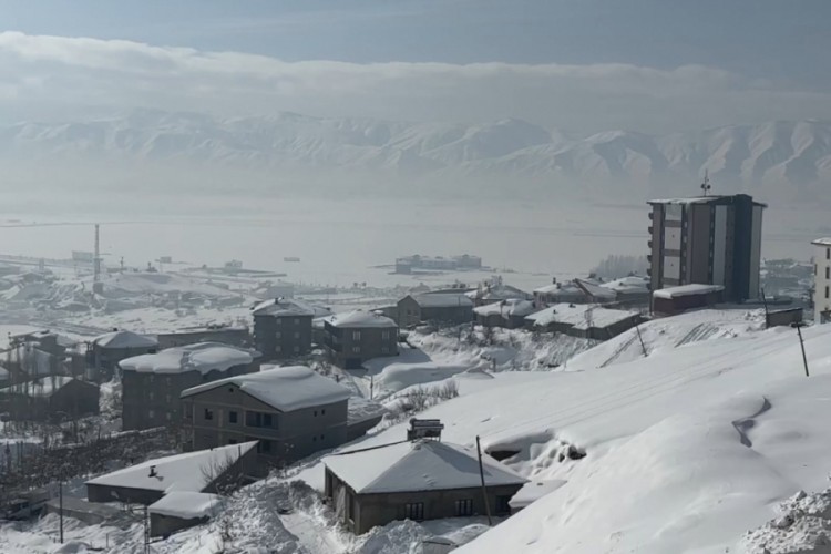68 yerleşim yerinin yolu kapandı