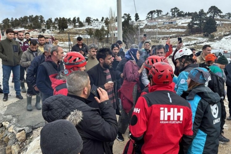 Mucize kurtuluş: 14 g&uuml;n sonra ormanda sağ bulundu
