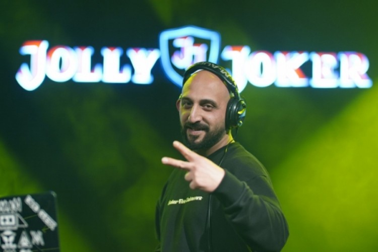 Bursalılar Ufuk Kuşcu ile 90'ların tadını çıkardı!