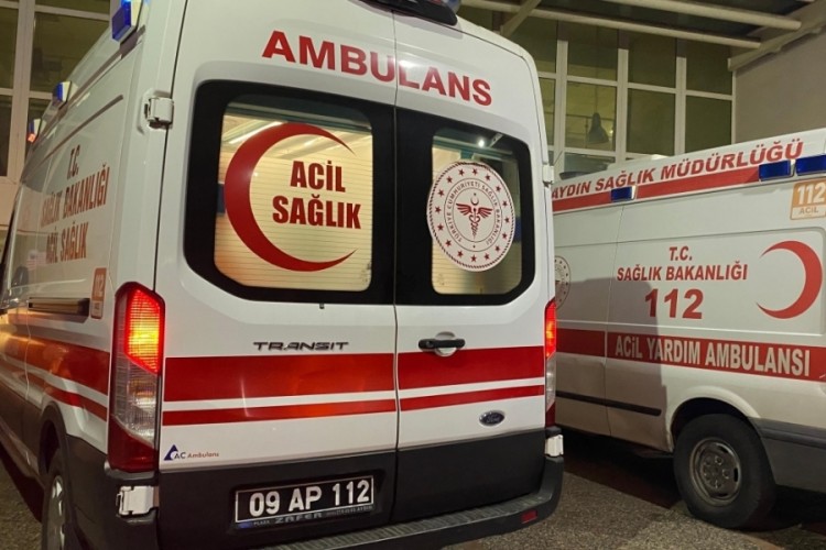 Baba ve &uuml;vey oğlunun kavgası &ouml;l&uuml;mle bitti! Bir anda yere yığıldı...