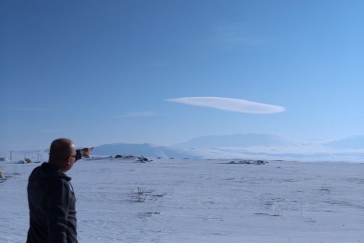 Nemrut Kalderası üzerinde mercek bulutu
