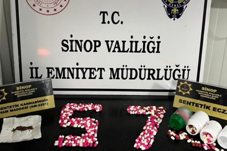 Narkotik su&ccedil;larla m&uuml;cadele hız kesmiyor! 3 kişi...