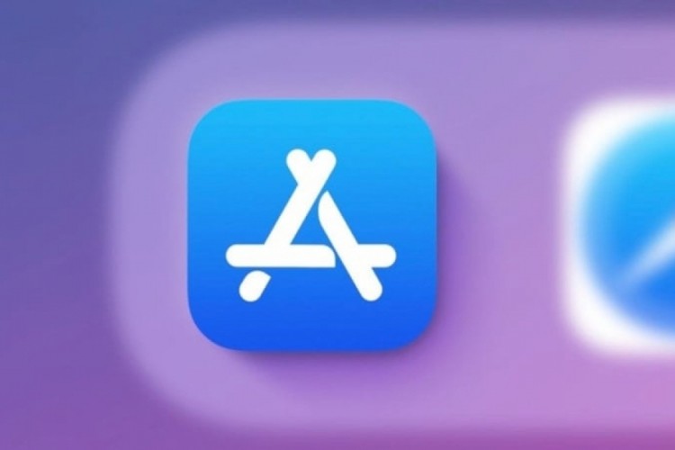 iPhone kullanıcıları tepkili: App Store'da daha fazla r...