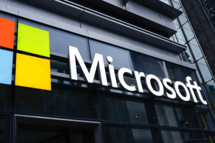 Microsoft, bir kullanıcının verilerini FBI'a teslim etti