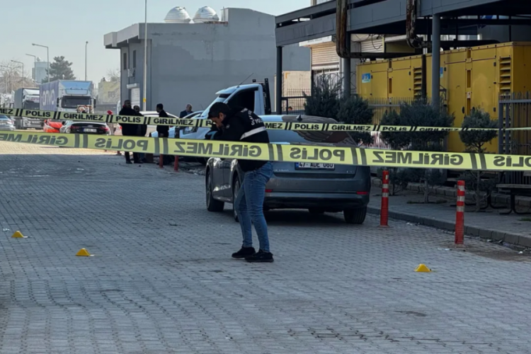 Mardin'de silahlı kavga: 1 kişi &ouml;ld&uuml;, 10 kişi g&ouml;zaltında
