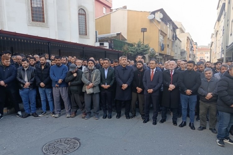 Karbonmonoksit gazından zehirlenerek &ouml;len 3 kişi son yolculuklarına uğurlandı