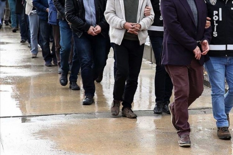 Konya'da ka&ccedil;ak silah operasyonu: 1 g&ouml;zaltı
