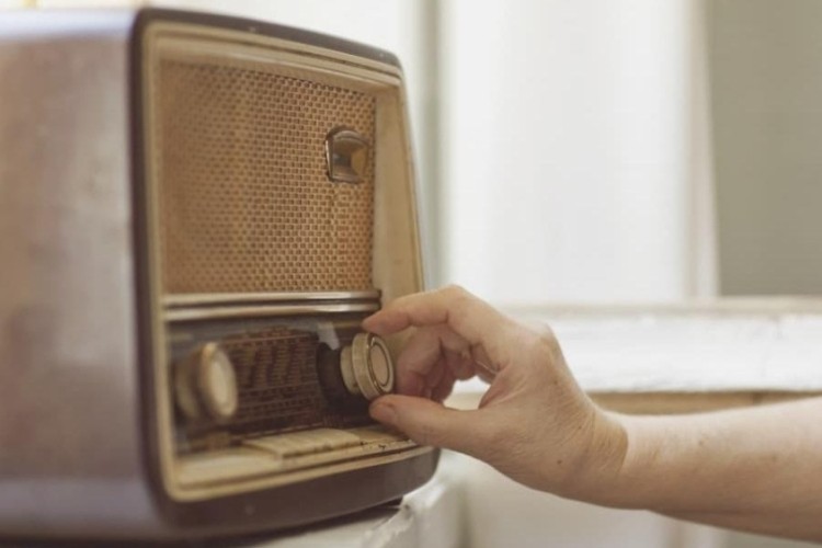 RT&Uuml;K radyo dinleyici &ouml;l&ccedil;&uuml;mlerini elektronik sisteme taşıyor