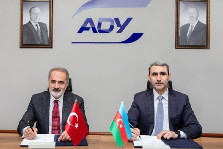 TCDD ile Azerbaycan Demir Yolları arasında işbirliği mutabakatı imzalandı
