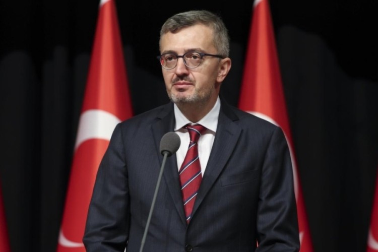 Burhanettin Duran: Türkiye'nin mücadelesi etnik kimlikl...