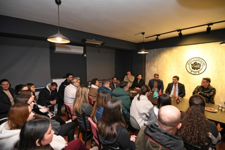 Başkan Erkan Aydın: "Halk oyunları bir gösteri değil, k...