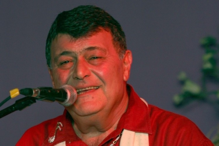 Ferdi Özbeğen'in hayatı film olacak