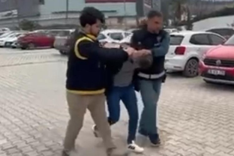 İskenderun'da 5 ayrı su&ccedil;tan aranan şahıs yakalandı