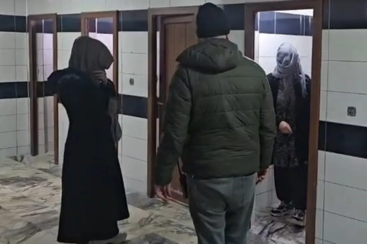 Zabıtadan ka&ccedil;an dilenciler bakın nerede yakalandı
