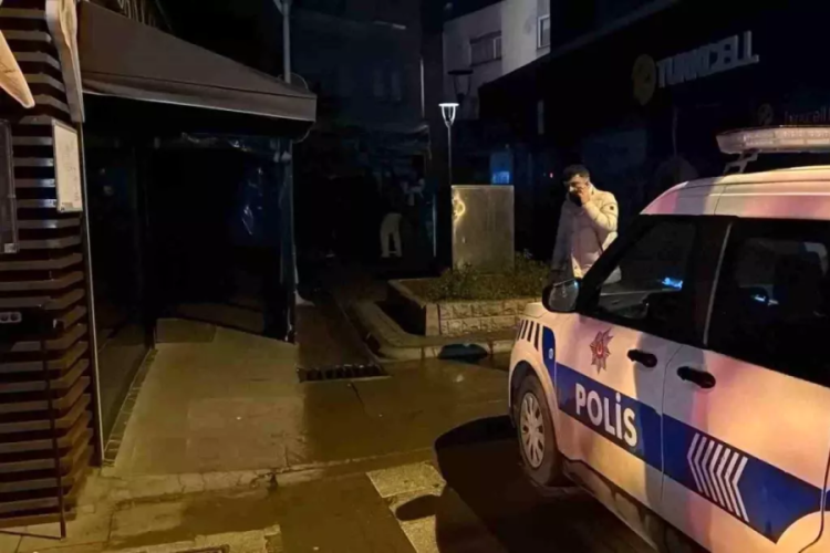 Alacak verecek meselesi silahlı tartışmaya d&ouml;nd&uuml;!