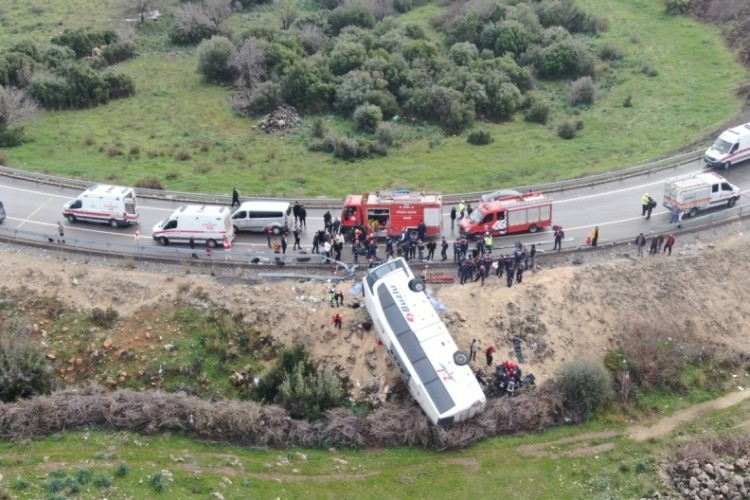 Yılmaz Tun&ccedil;: Antalya'daki kazaya ilişkin soruşturma başlatıldı