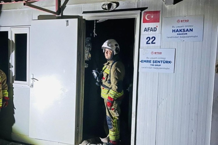 Antakya'da konteyner yangını