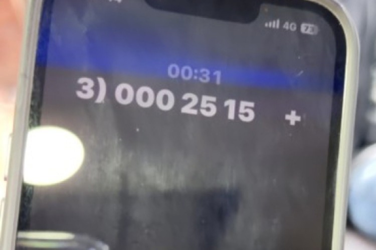 Dolandırıcıların girişimini cep telefonu ile kayda aldı