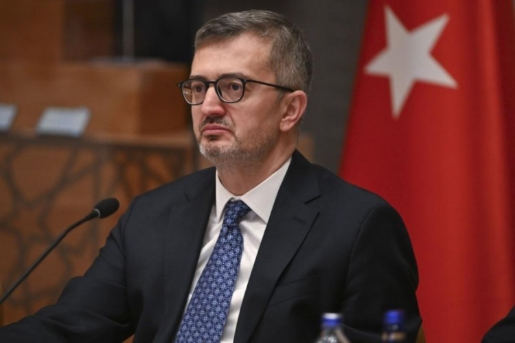 İletişim Başkanı Duran, yazar Alev Alatlı'yı andı