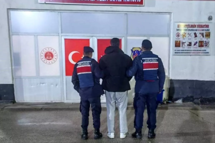 Kişisel verileri ele ge&ccedil;irdiler, tutuklandılar!