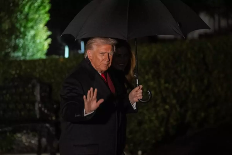 Trump: Grönland 52'nci eyalet olacak, Venezuela da 53'üncü olabilir