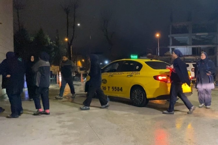 Bursa'daki fabrikada zehirlenme şüphesi! Onlarca işçi hastanelik oldu...