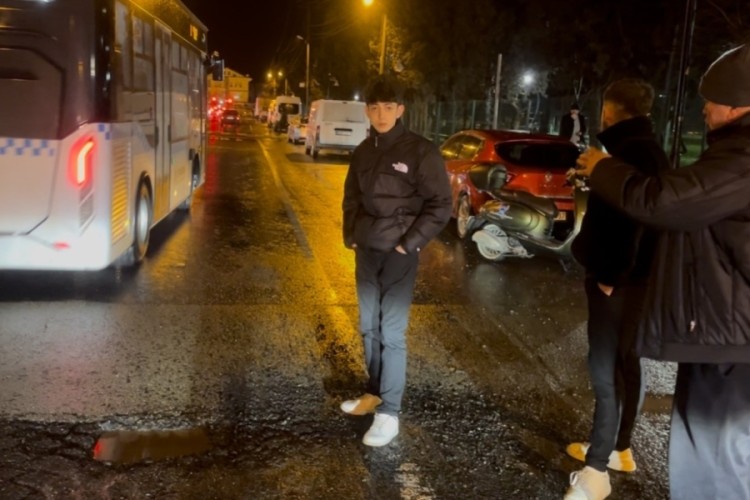 &Ccedil;orlu'da &ccedil;ukura dalan motosikletli yaralandı