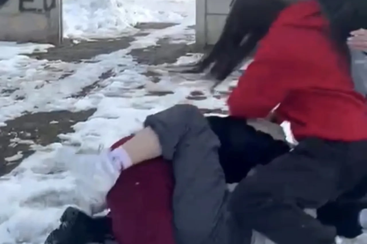 Bolu'da dehşete d&uuml;ş&uuml;ren akran zorbalığı!