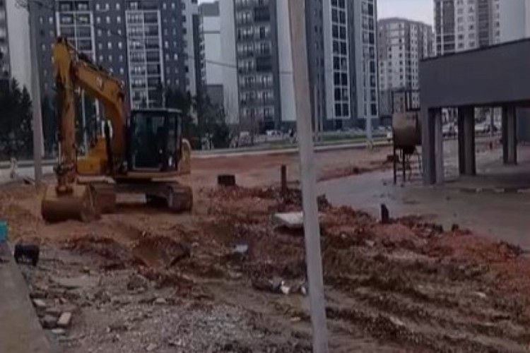 Bursa'daki dev konut projesinde büyük bilmece! Evleri var oturamıyorlar...