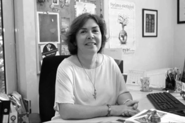 Şemsa &Ouml;zar kimdir? Prof. Dr. Şemsa &Ouml;zar neden &ouml;ld&uuml;?