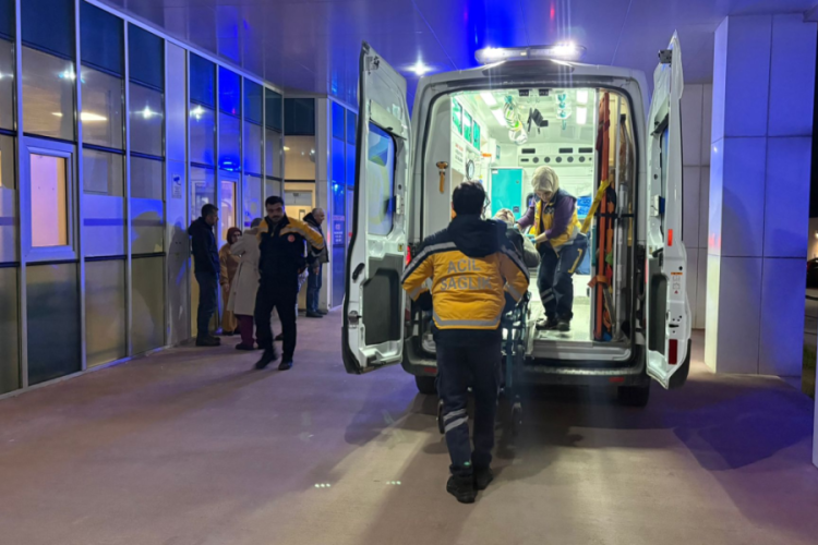 Bursa Orhangazi'de korkunç kaza! Yaya metrelerce savruldu...