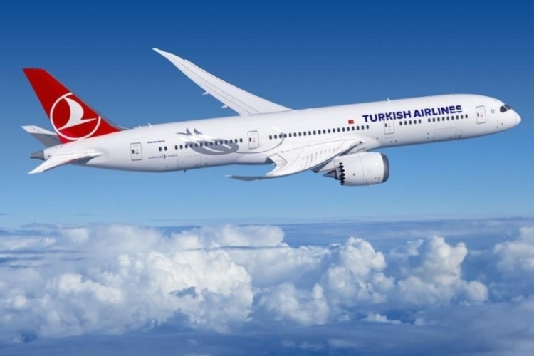 THY u&ccedil;ağında yangın! Acil iniş talep edildi