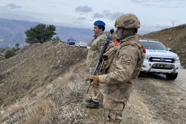 &Ccedil;orum'da yaşlı adamın canice &ouml;ld&uuml;r&uuml;lmesiyle ilgili g&ouml;zaltı sayısı 4'e y&uuml;kseldi
